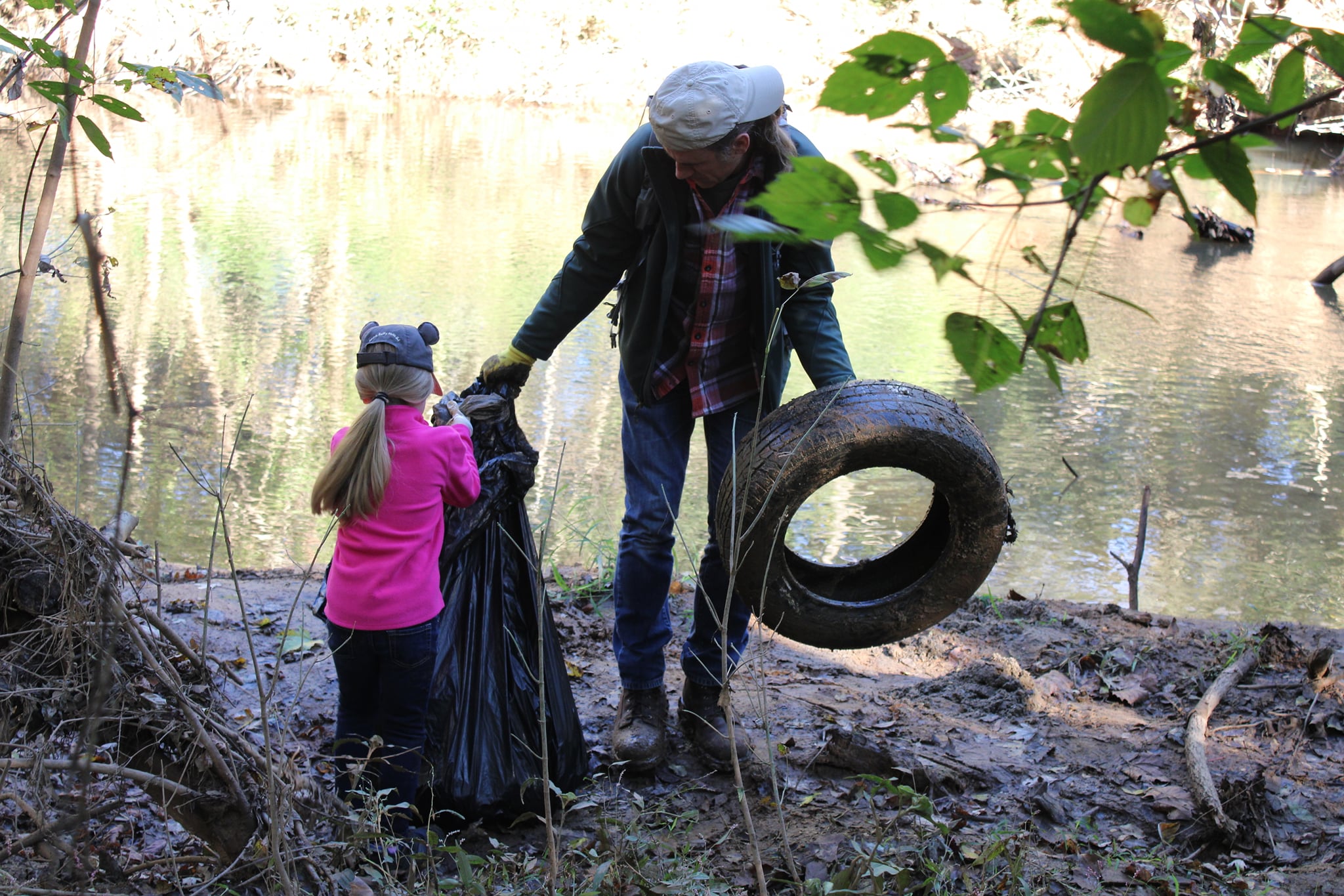Join us for the Fall Rivers Alive cleanups.